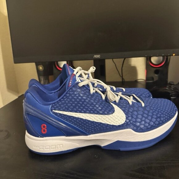 Nike Blue and White Sneakers - Picture 5 of 6